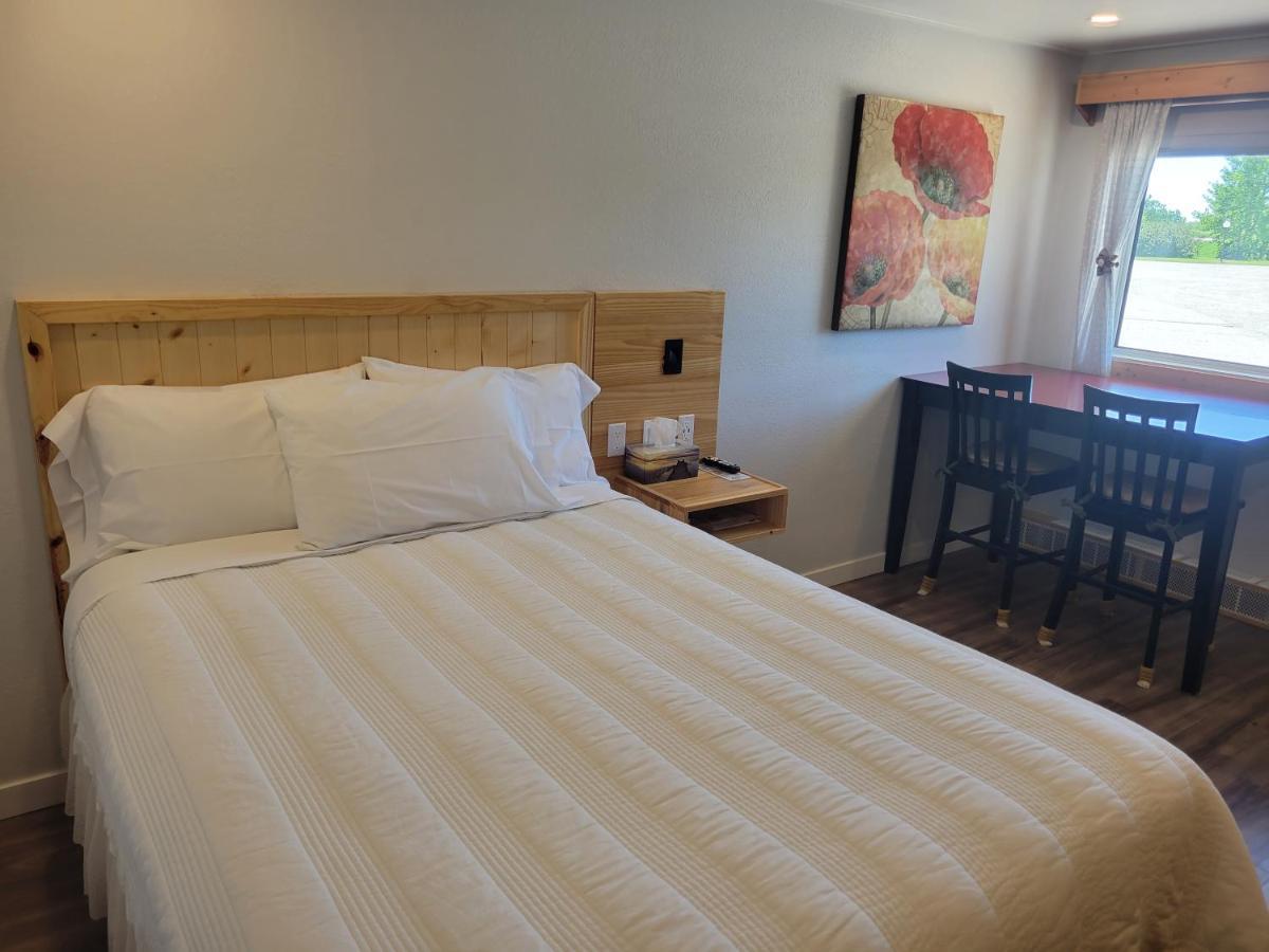 Quest Motel Whitewood Kültér fotó
