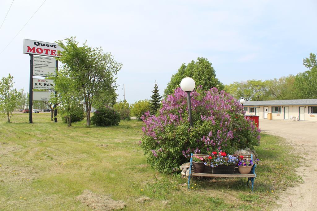 Quest Motel Whitewood Kültér fotó